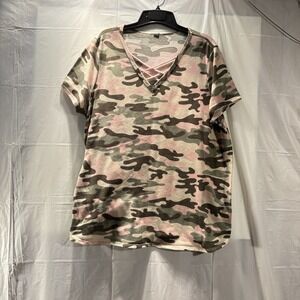 Honeyme Curvy Women's Light Camouflage V Neck Short-Sleeve Top- Size XL